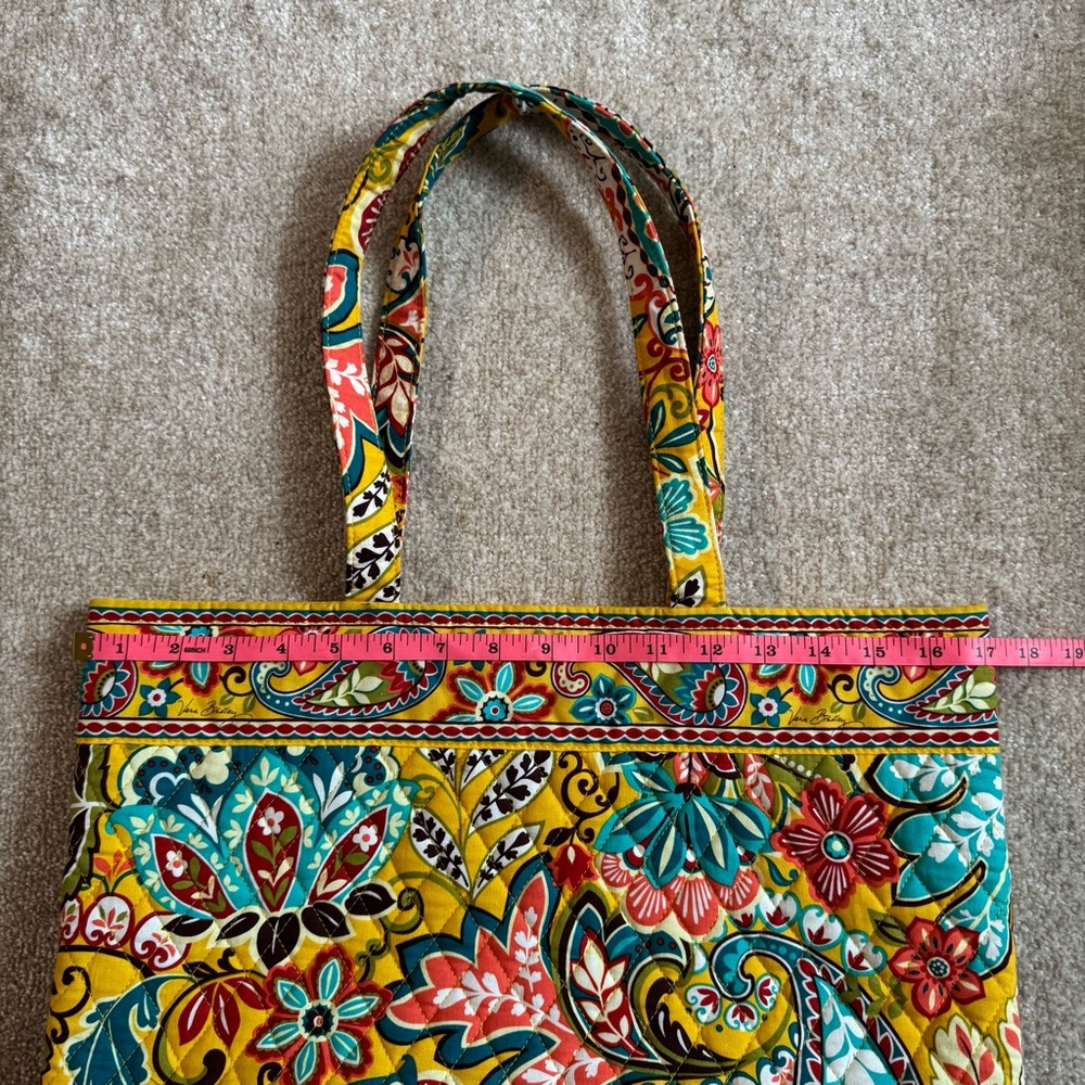 Vera Bradley Tote - Picture 9 of 10